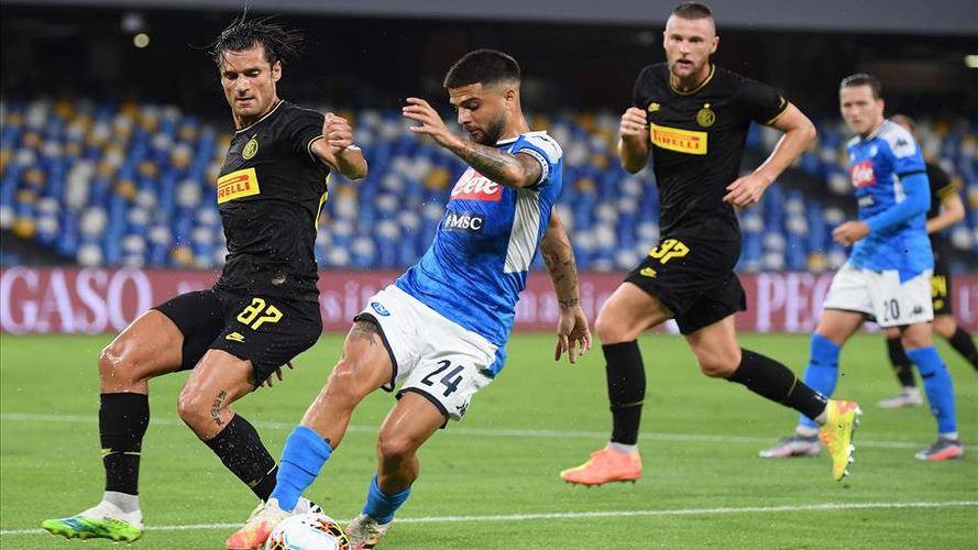 更是他坚持 更是他坚持