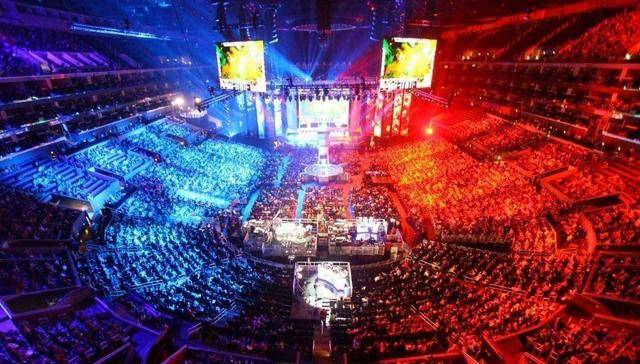 芬兰车手此 芬兰车手此